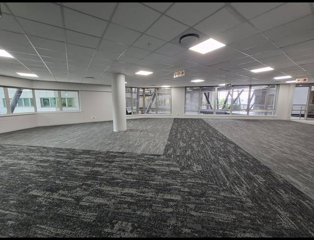 365M² OFFICE TO LET IN SANDTON CENTRAL